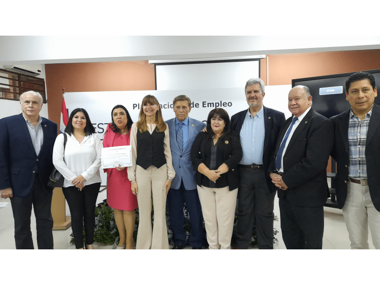CEPROCAL presente en la habilitación de mejoras del Centro Tecnológico de Formación Profesional – Paraguay Japón