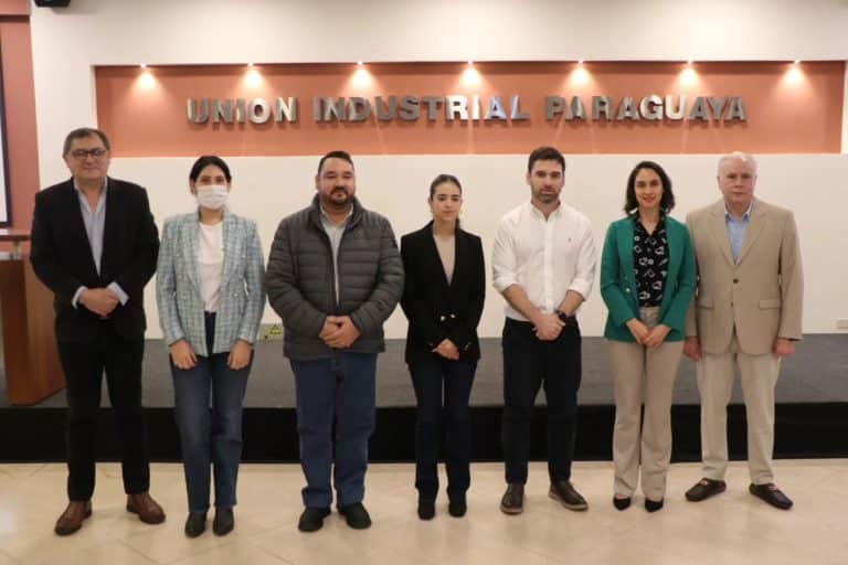 Lanzan la quinta edición del Programa de Formación Industrial con 120 becas gratuitas para jóvenes
